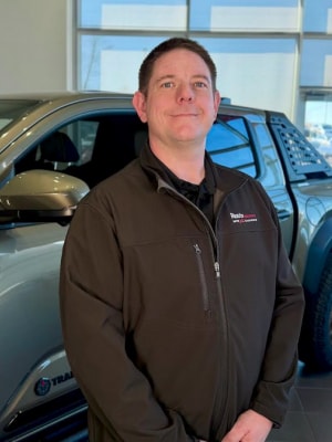 Anthony Vanderpool, Master Glass Technician